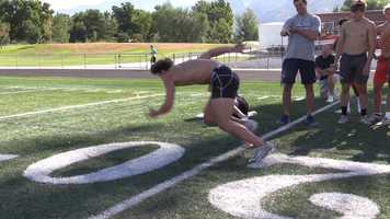 Free download Noah Kjar - L, 225, Bench video and edit with RedcoolMedia movie maker MovieStudio video editor online and AudioStudio audio editor onlin