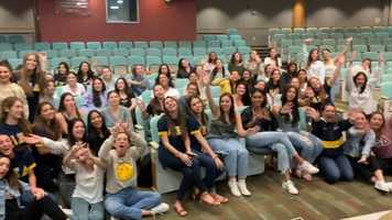 Free download NOVA music video and edit with RedcoolMedia movie maker MovieStudio video editor online and AudioStudio audio editor onlin