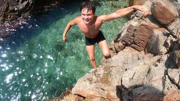 Free download One Minute Story, Cala Boadella (Costa Brava) video and edit with RedcoolMedia movie maker MovieStudio video editor online and AudioStudio audio editor onlin