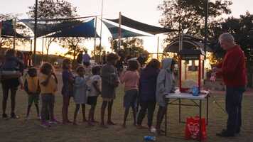 Free download Outdoor movie nights at Train Park. video and edit with RedcoolMedia movie maker MovieStudio video editor online and AudioStudio audio editor onlin