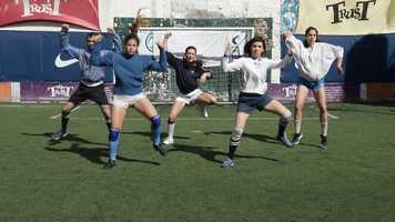 Free download Pata y Muslo Trailer video and edit with RedcoolMedia movie maker MovieStudio video editor online and AudioStudio audio editor onlin