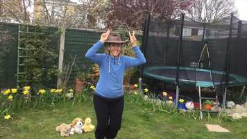 Free download PE with Mel - Sticky kids (Old Macdonald had a farm) video and edit with RedcoolMedia movie maker MovieStudio video editor online and AudioStudio audio editor onlin