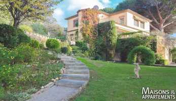 Free download PGOMAS - MAISON A VENDRE - 2 250 000  - 575 m - 12 pice(s) video and edit with RedcoolMedia movie maker MovieStudio video editor online and AudioStudio audio editor onlin