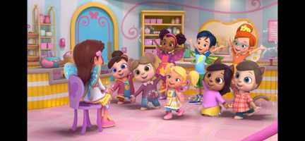 Free download Please Dont Close The Caf (2019) video and edit with RedcoolMedia movie maker MovieStudio video editor online and AudioStudio audio editor onlin