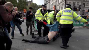 Free download Police Drag Arrested Extinction Rebellion Protestors Away video and edit with RedcoolMedia movie maker MovieStudio video editor online and AudioStudio audio editor onlin