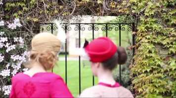 Free download Present Empress video and edit with RedcoolMedia movie maker MovieStudio video editor online and AudioStudio audio editor onlin