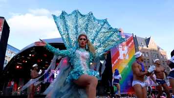 Free download Pride is Protest 9 (Visuals Mainstage 2019) video and edit with RedcoolMedia movie maker MovieStudio video editor online and AudioStudio audio editor onlin