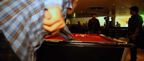 Free download Puthiya Manithan video and edit with RedcoolMedia movie maker MovieStudio video editor online and AudioStudio audio editor onlin