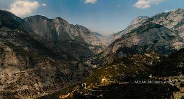 Free download Reconciliation_TRAILER_EN ST.mp4 video and edit with RedcoolMedia movie maker MovieStudio video editor online and AudioStudio audio editor onlin