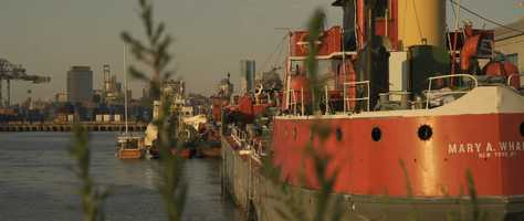 Free download Red Hook - Brooklyn video and edit with RedcoolMedia movie maker MovieStudio video editor online and AudioStudio audio editor onlin