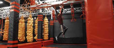 Free download RIF | sport center video and edit with RedcoolMedia movie maker MovieStudio video editor online and AudioStudio audio editor onlin