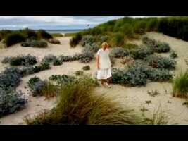 Free download Rise up, My Love video and edit with RedcoolMedia movie maker MovieStudio video editor online and AudioStudio audio editor onlin