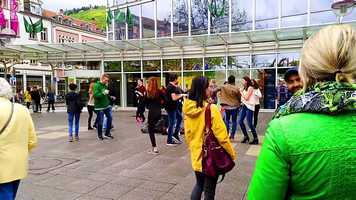 Free download Rueda Flashmob Heidelberg 2019 video and edit with RedcoolMedia movie maker MovieStudio video editor online and AudioStudio audio editor onlin