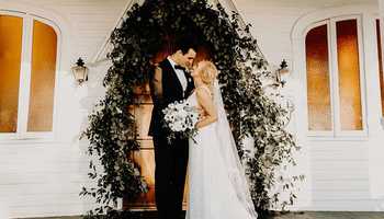 Free download Sara + Dillon Feature Film.mp4 video and edit with RedcoolMedia movie maker MovieStudio video editor online and AudioStudio audio editor onlin