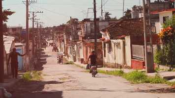 Free download SAUDADE_TRAILER_SPA_Sub video and edit with RedcoolMedia movie maker MovieStudio video editor online and AudioStudio audio editor onlin