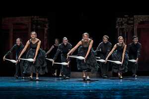 Free download Scapino Ballet - The Great Bean | trailer Komt het Zien! video and edit with RedcoolMedia movie maker MovieStudio video editor online and AudioStudio audio editor onlin