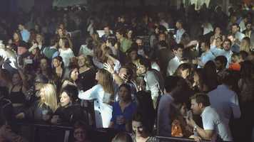 Free download Siempre Asi en El Invernadero Music video and edit with RedcoolMedia movie maker MovieStudio video editor online and AudioStudio audio editor onlin