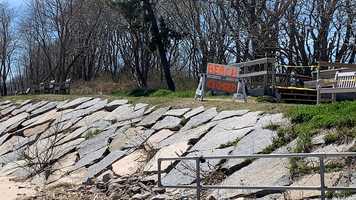 Free download Singing Beach video and edit with RedcoolMedia movie maker MovieStudio video editor online and AudioStudio audio editor onlin