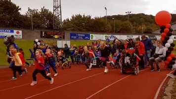 Free download SNAPS Superhero Zoom 2020 video and edit with RedcoolMedia movie maker MovieStudio video editor online and AudioStudio audio editor onlin