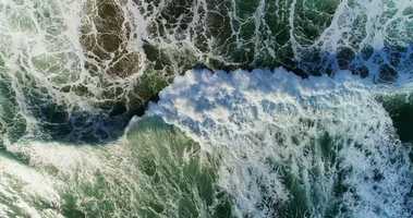 Free download S T A L A C T I T E S video and edit with RedcoolMedia movie maker MovieStudio video editor online and AudioStudio audio editor onlin