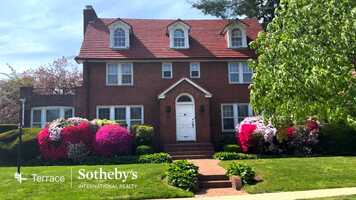 Free download Stately Gardens Colonial video and edit with RedcoolMedia movie maker MovieStudio video editor online and AudioStudio audio editor onlin