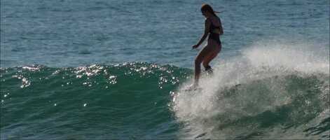 Free download Surfing in the Sunny Coast with Tia Coulter video and edit with RedcoolMedia movie maker MovieStudio video editor online and AudioStudio audio editor onlin