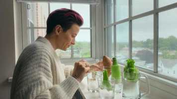 Free download Symetra Megan Rapinoe Home Gardening :15 video and edit with RedcoolMedia movie maker MovieStudio video editor online and AudioStudio audio editor onlin