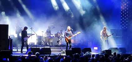 Free download The Church - The Unguarded Moment (iPhone) @ April Sun, St Kilda (28th Apr 2021) video and edit with RedcoolMedia movie maker MovieStudio video editor online and AudioStudio audio editor onlin