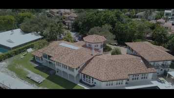 Free download The Perfect Man Trailer video and edit with RedcoolMedia movie maker MovieStudio video editor online and AudioStudio audio editor onlin