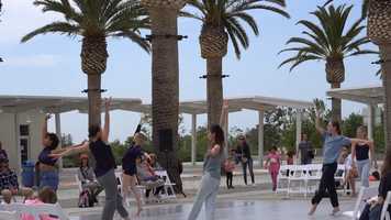 Free download The Sea Is a Line, Long And Blue Finale video and edit with RedcoolMedia movie maker MovieStudio video editor online and AudioStudio audio editor onlin