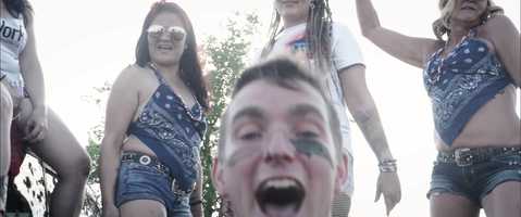 Free download The Ultimate Summer Party song if you like BBQs, Sexy Country Girls, and Loud Music Down South Remix video and edit with RedcoolMedia movie maker MovieStudio video editor online and AudioStudio audio editor onlin