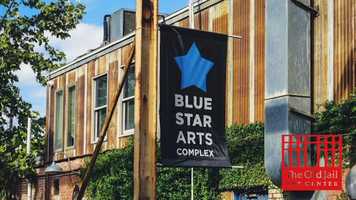 Free download Tiny Tour - Holly Moe UFO video and edit with RedcoolMedia movie maker MovieStudio video editor online and AudioStudio audio editor onlin