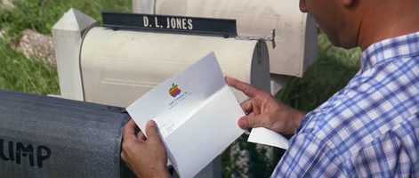 Free download Top of the Class :-) Forres the Billionaire Owns Apple and Cuts Grass for Free - Forrest Gump (1994) Movie Clip video and edit with RedcoolMedia movie maker MovieStudio video editor online and AudioStudio audio editor onlin