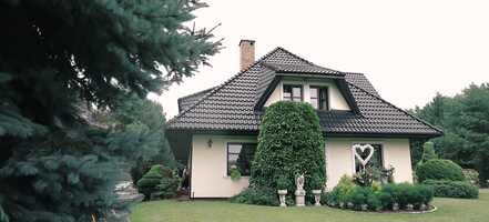 Free download trailer matrimonio.mp4 video and edit with RedcoolMedia movie maker MovieStudio video editor online and AudioStudio audio editor onlin