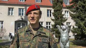 Free download Trailer Robbin der Reservist_1 video and edit with RedcoolMedia movie maker MovieStudio video editor online and AudioStudio audio editor onlin