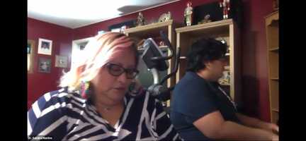 Free download Tu Fidelidad, sung by Sandra Montes video and edit with RedcoolMedia movie maker MovieStudio video editor online and AudioStudio audio editor onlin