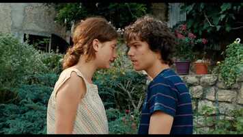 Free download UN AMOUR DE JEUNESSE - Bande-annonce video and edit with RedcoolMedia movie maker MovieStudio video editor online and AudioStudio audio editor onlin