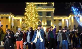 Free download Une minute de danse par jour 18 12 2019/ danse 1800 (One Minute of Dance a Day). video and edit with RedcoolMedia movie maker MovieStudio video editor online and AudioStudio audio editor onlin