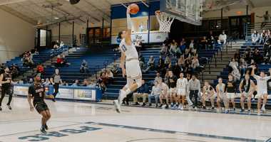 Free download UPJ Mens Basketball video and edit with RedcoolMedia movie maker MovieStudio video editor online and AudioStudio audio editor onlin