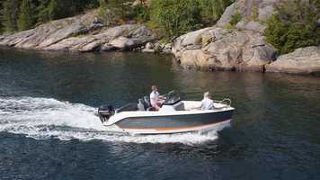 Free download Uttern S59 video and edit with RedcoolMedia movie maker MovieStudio video editor online and AudioStudio audio editor onlin