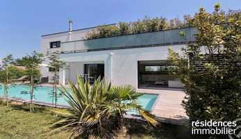 Free download VALBONNE - MAISON A VENDRE - 1 290 000  - 246 m - 8 pices video and edit with RedcoolMedia movie maker MovieStudio video editor online and AudioStudio audio editor onlin