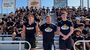 Free download Ventura HS football video and edit with RedcoolMedia movie maker MovieStudio video editor online and AudioStudio audio editor onlin