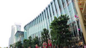 Free download Watch the longest fountain in South East Asia impressing tourists video and edit with RedcoolMedia movie maker MovieStudio video editor online and AudioStudio audio editor onlin