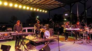 Free download When The Sun Goes Down.movie.mp4 video and edit with RedcoolMedia movie maker MovieStudio video editor online and AudioStudio audio editor onlin