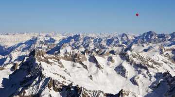 Free download WINGS OF CHANGE video and edit with RedcoolMedia movie maker MovieStudio video editor online and AudioStudio audio editor onlin