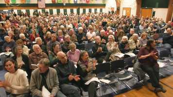 Free download W. TISBURY BANS PLASTIC BOTTLES         camera, thomas bena / editor, oliver becker video and edit with RedcoolMedia movie maker MovieStudio video editor online and AudioStudio audio editor onlin