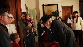 Free download XMas Trailer Third Draft video and edit with RedcoolMedia movie maker MovieStudio video editor online and AudioStudio audio editor onlin