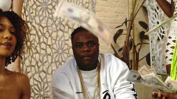 Free download Young Sayso - OFF WHITE (OFFICIAL) video and edit with RedcoolMedia movie maker MovieStudio video editor online and AudioStudio audio editor onlin