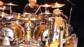 Free download ZZ Top - Sharp Dressed Man - American Music Theatre 2013 video and edit with RedcoolMedia movie maker MovieStudio video editor online and AudioStudio audio editor onlin