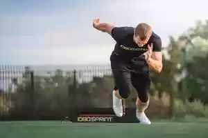 Free download 1080 Sprint - Football video and edit with RedcoolMedia movie maker MovieStudio video editor online and AudioStudio audio editor onlin